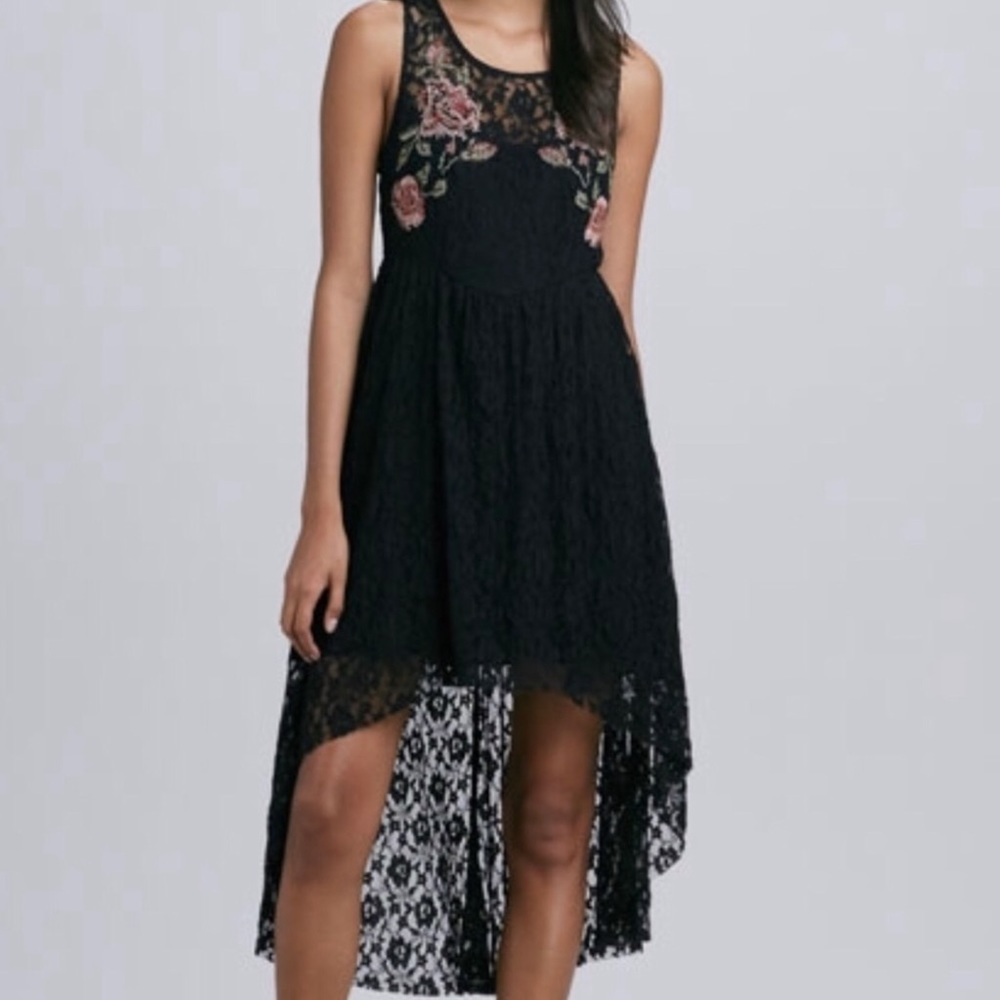 Russian Nesting Doll Lace Dress EUC